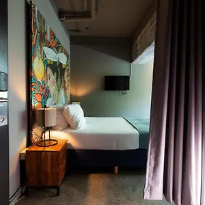  Hotel Rooms25 Nederland